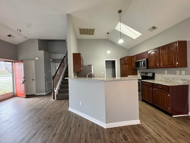 Building Photo - 4228 Hampton Ridge