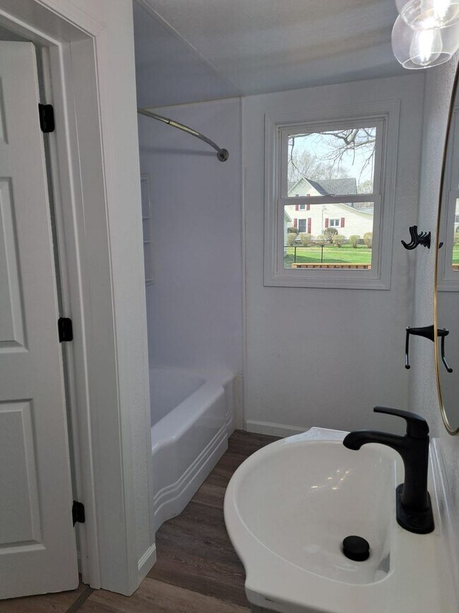 Foto del edificio - Bluffton Home – Spacious Layout in Convenient Location