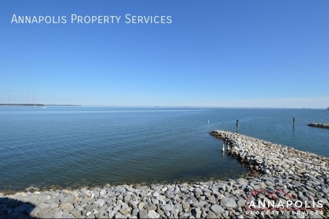 Foto del edificio - 2024 Quay Village Ct