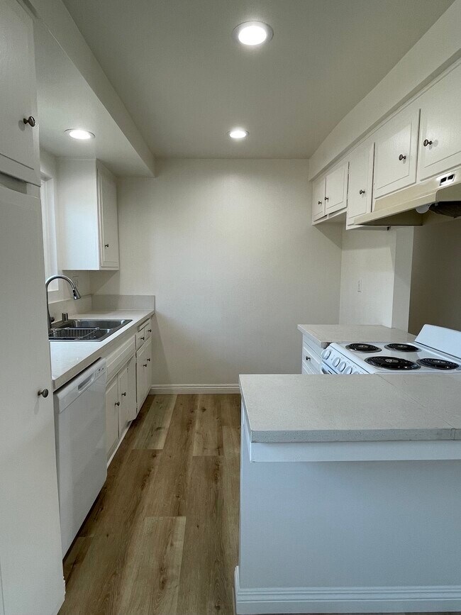 Building Photo - 1209 Beryl St