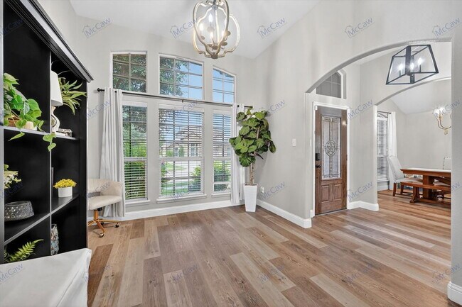 Building Photo - 1060 Shady Lane Drive