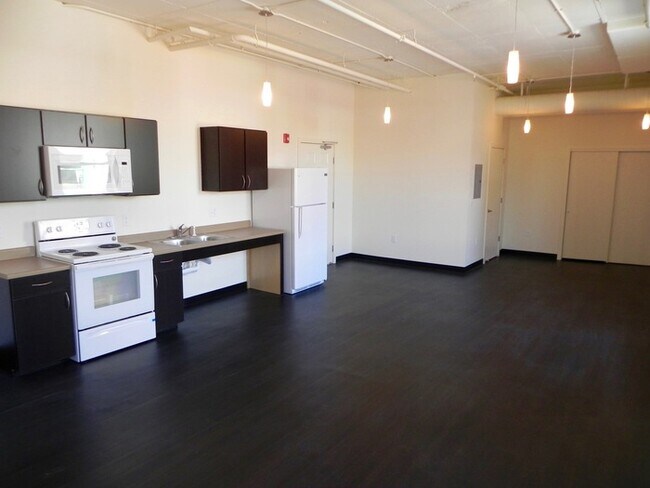 Foto del edificio - 517 Gold Ave SW