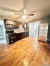 Building Photo - 311 Glamis Ave