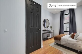 Building Photo - Private bedroom in 4 bed/1.5 bath Home