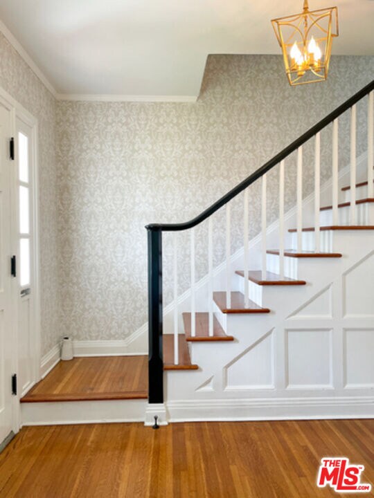 Foto del edificio - 934 S Dunsmuir Ave