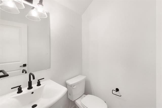 Building Photo - 1508 Escondido Dr