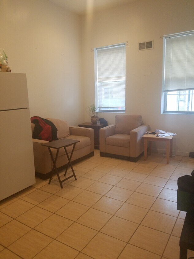 Foto principal - 1123 Wallace St