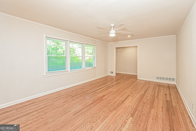 Foto del edificio - 1512 Knollwood Terrace