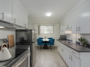 Building Photo - Heiman Meadow