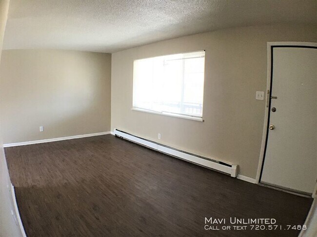 Foto del edificio - 5351 Everett St