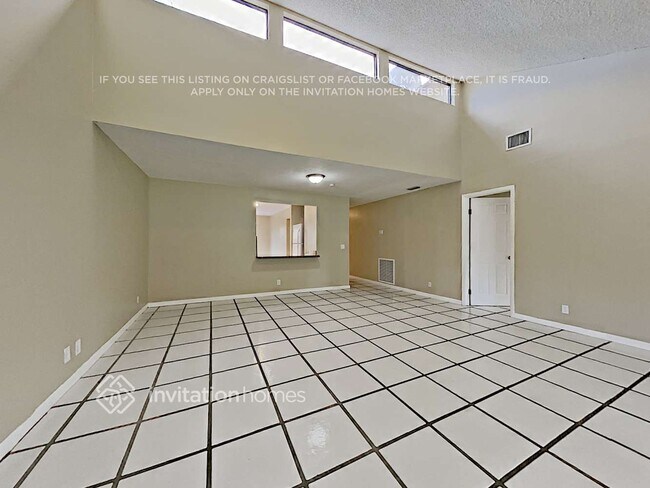 Foto del edificio - 1857 Wildwood Trail