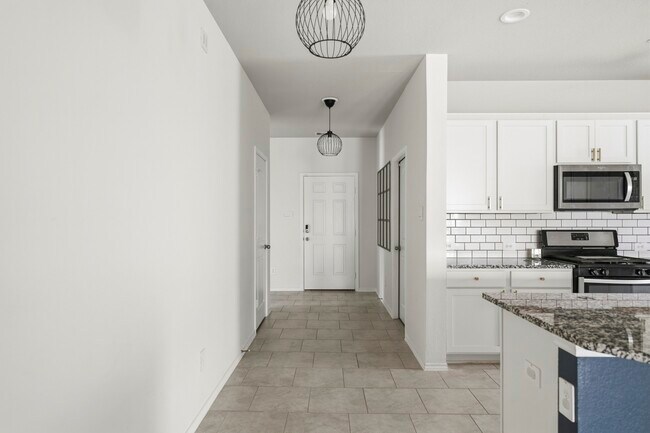 Building Photo - 3525 Pearl Mill Ln