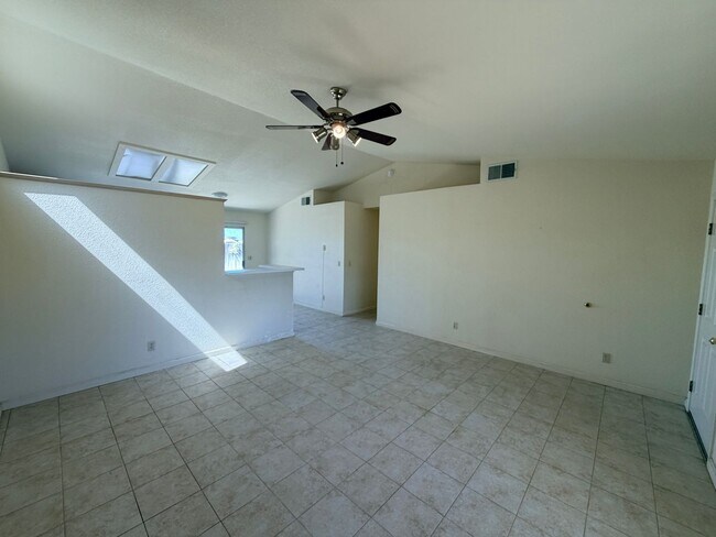 Foto del edificio - 1436 Pintail Cir