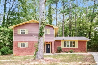 Building Photo - 2725 Westford Ct SW