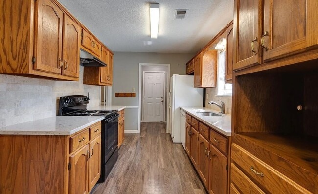 Foto del edificio - 3393 Mowrey Cove