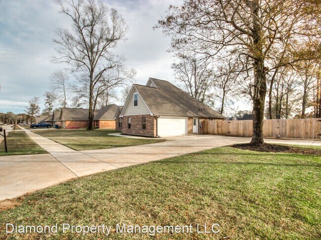 Foto del edificio - 4 br, 3 bath House - 197 Bent Tree Loop