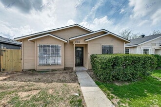 Building Photo - 9912 Hustead St