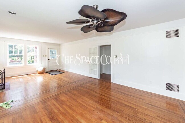 Photo - Now Leasing in Wagener Terrace — 25 8th Avenue, Charleston, SC Apartment