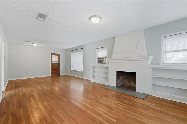 Building Photo - 4933 El Campo Ave