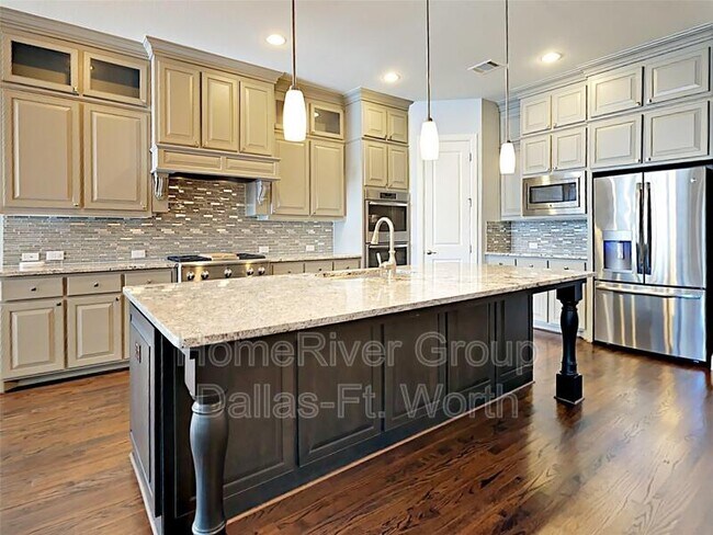 Foto del edificio - 5609 Heron Dr E