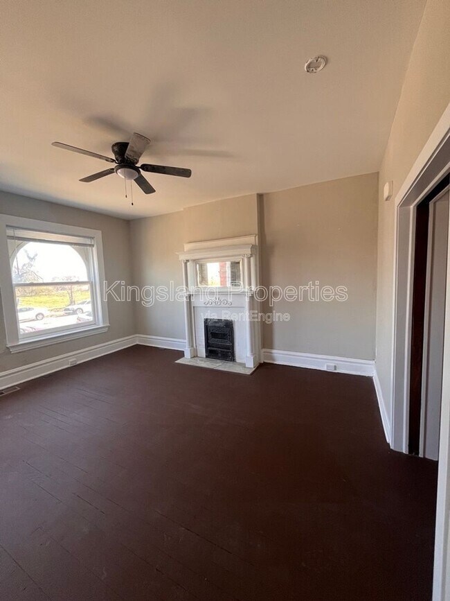 Foto del edificio - 4578 Evans Ave