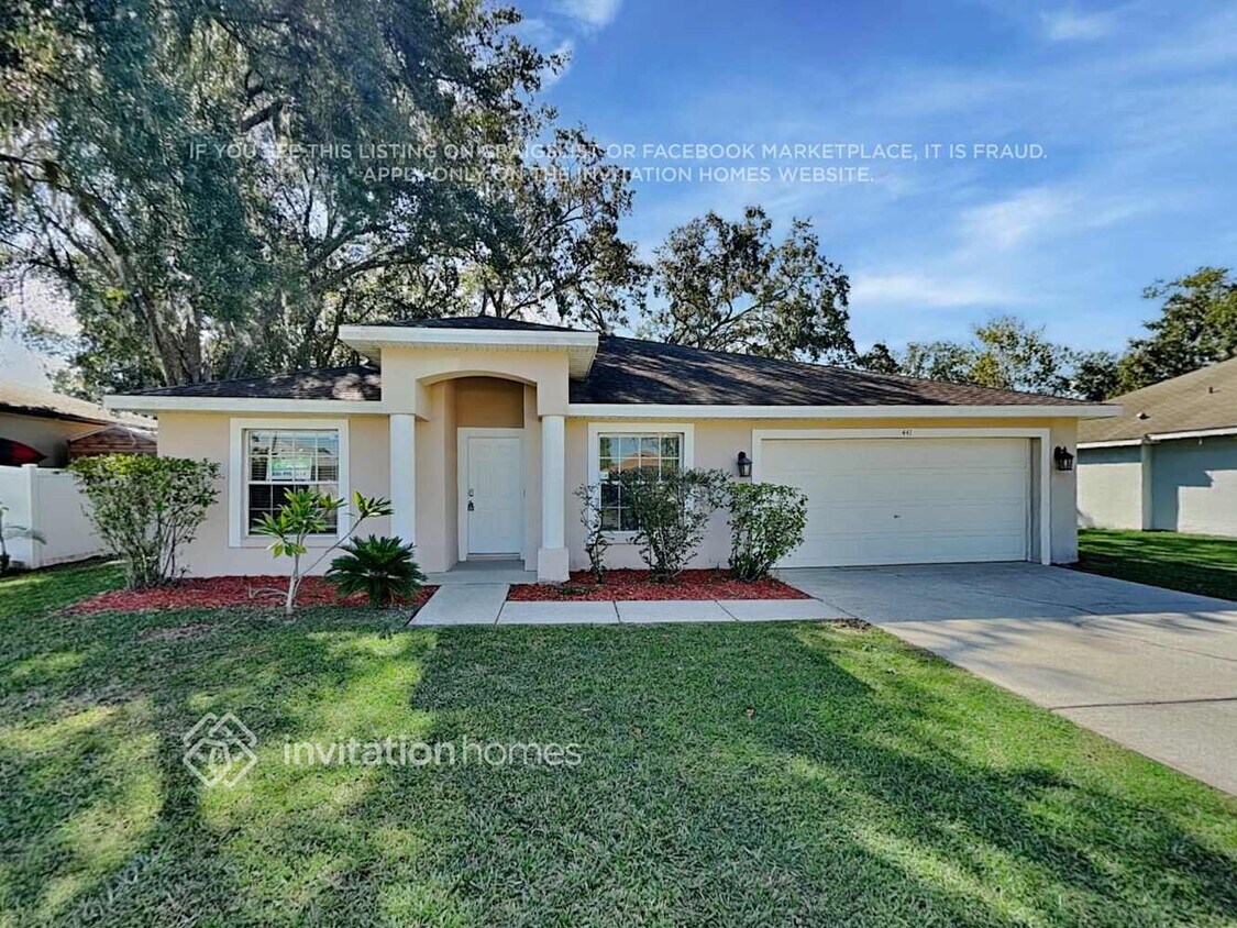 Primary Photo - 441 Eagle Dr