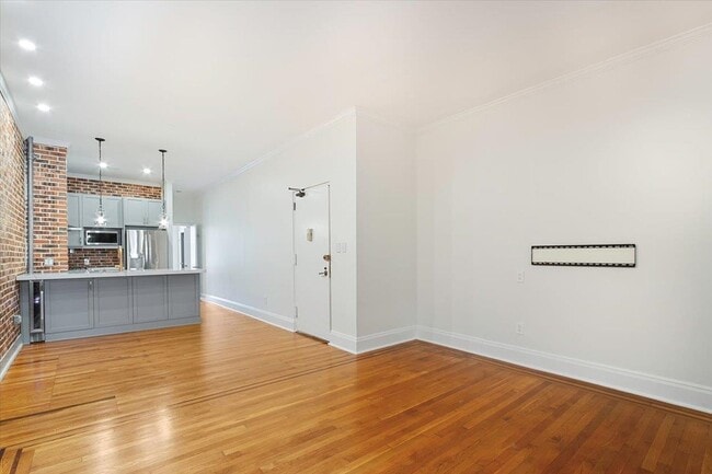 Foto del edificio - 825 Washington St