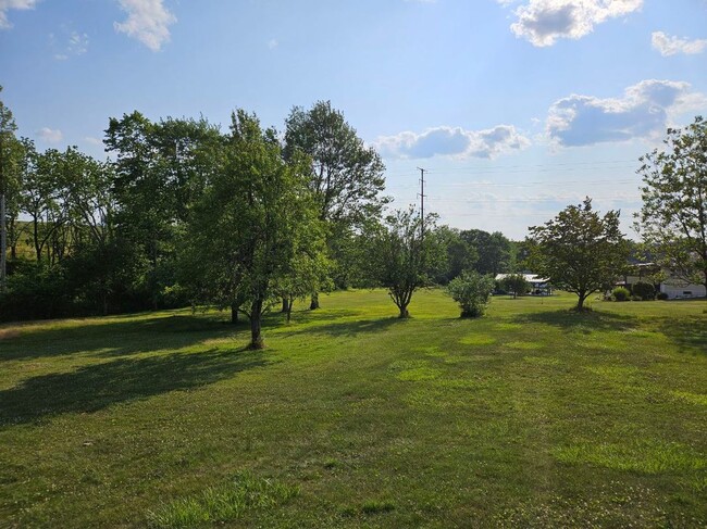 Foto del edificio - 1270 Ridge Rd