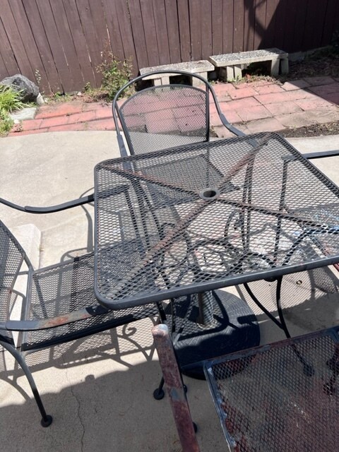 Foto del edificio - 2354 Canyon Park Dr