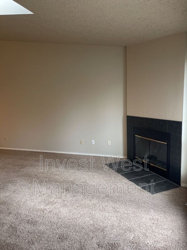 Foto del edificio - 15211 NE 181st St