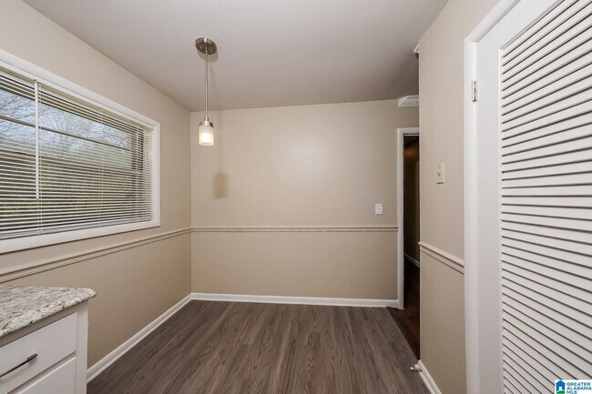 Foto del edificio - 9765 Virginianna Dr
