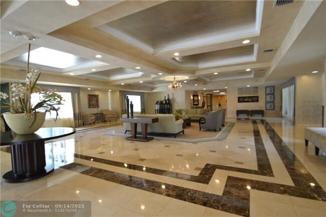 Building Photo - 3400 Galt Ocean Dr