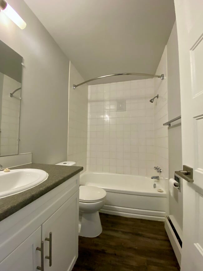 Building Photo - Westlawn Village