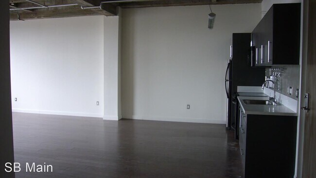 Foto del edificio - 111 W 7th St