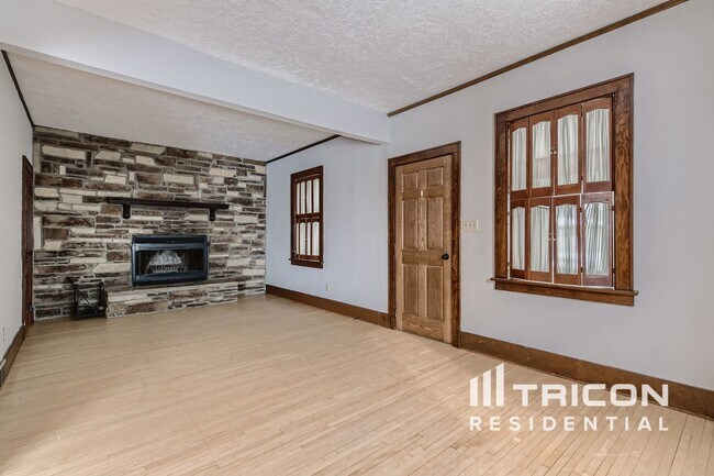 Foto del edificio - 416 S Olive St