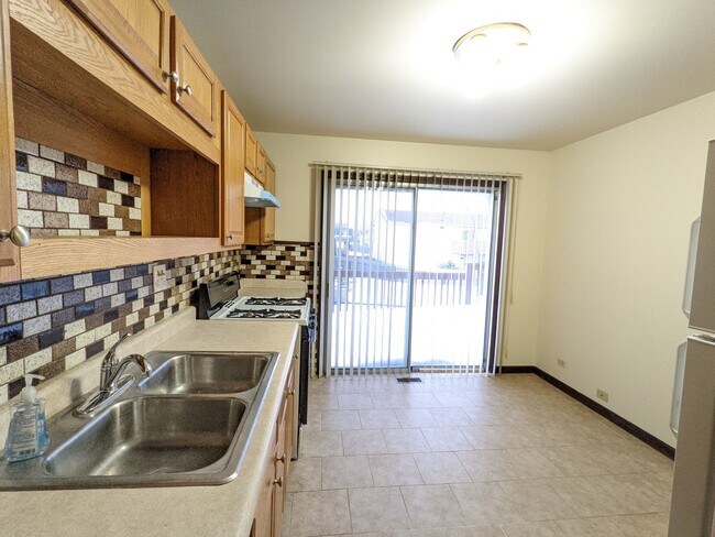 Foto del edificio - 1690 Dover Ct