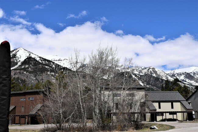 Building Photo - 3630 Teton Dr