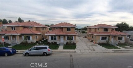 Building Photo - 3622 Hazard Ave