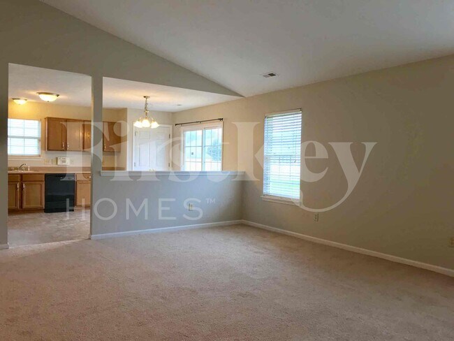 Building Photo - 11521 Stoeppelwerth Dr