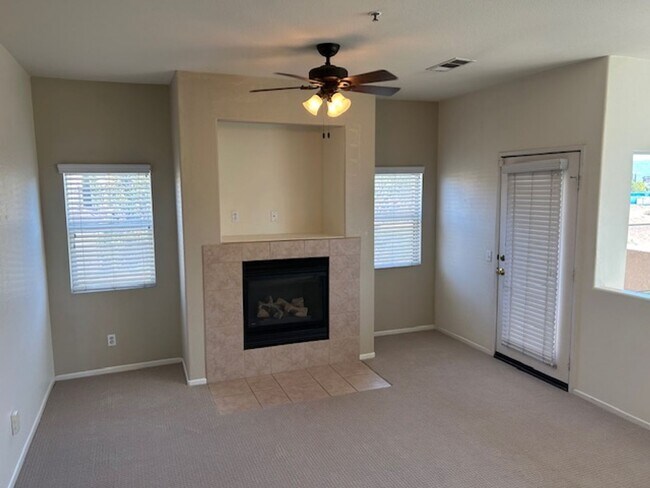 Foto del edificio - 26427 Arboretum Way