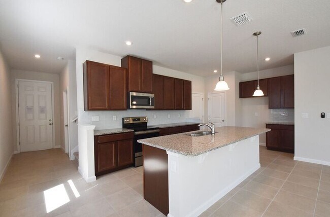 Foto del edificio - 2624 Pleasant Cypress Cir