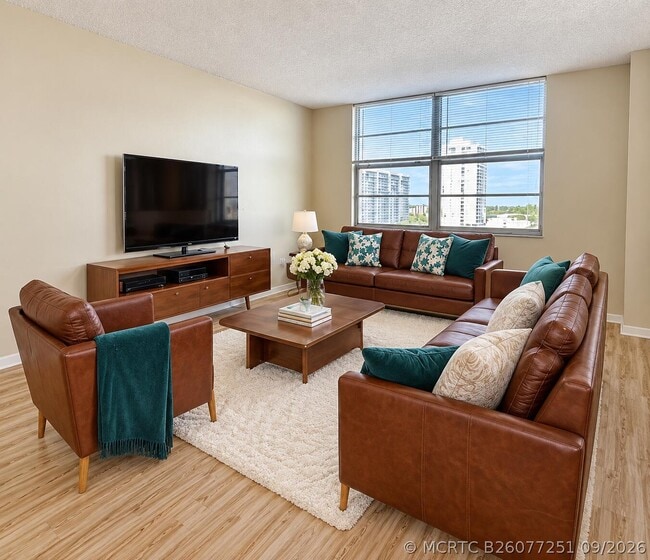 Foto del edificio - 2851 NE 183rd St