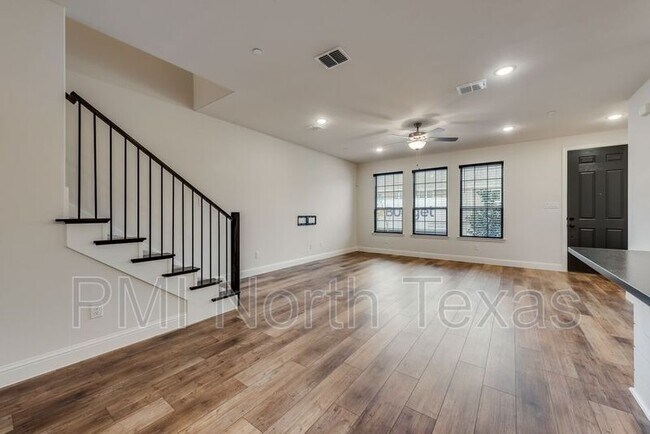 Building Photo - 7259 Panicum Dr