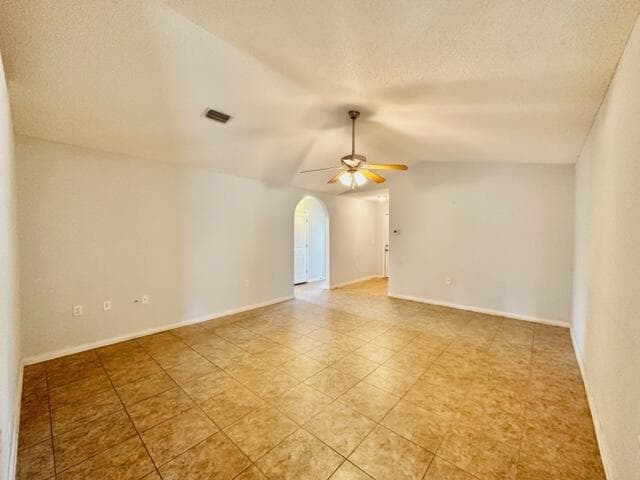 Building Photo - 8347 Tavira St