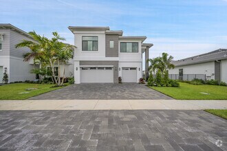 Building Photo - 10040 Stockrun Dr