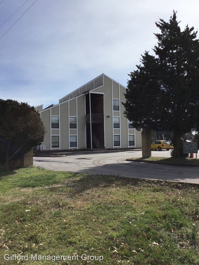 Primary Photo - 6512 N Military Hwy