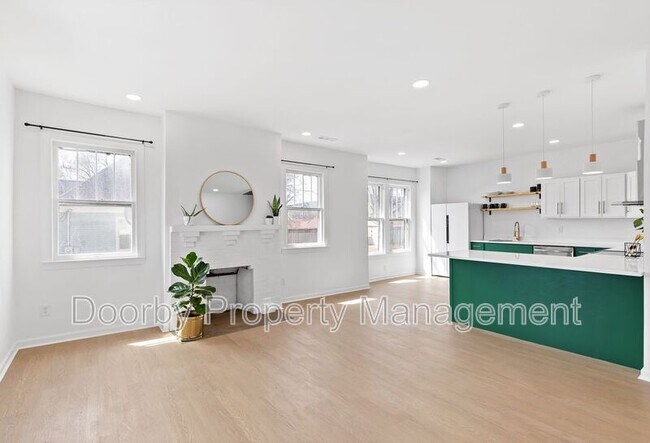 Foto del edificio - 913 S Highland Park Ave