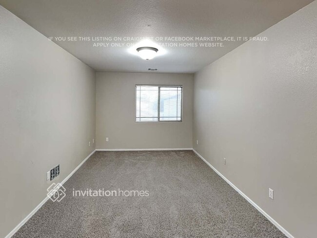 Building Photo - 1875 E Renegade Trail