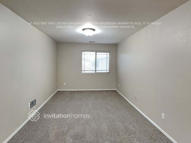 Foto del edificio - 1875 E Renegade Trail