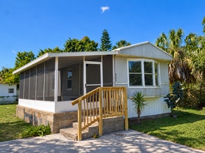Building Photo - 6502 Sandra Dr
